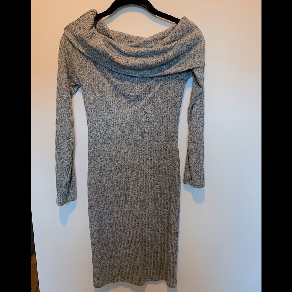 ribbed heather gray midi off the shoulder dress!
